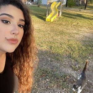 Meet your Posher, Regina Ann